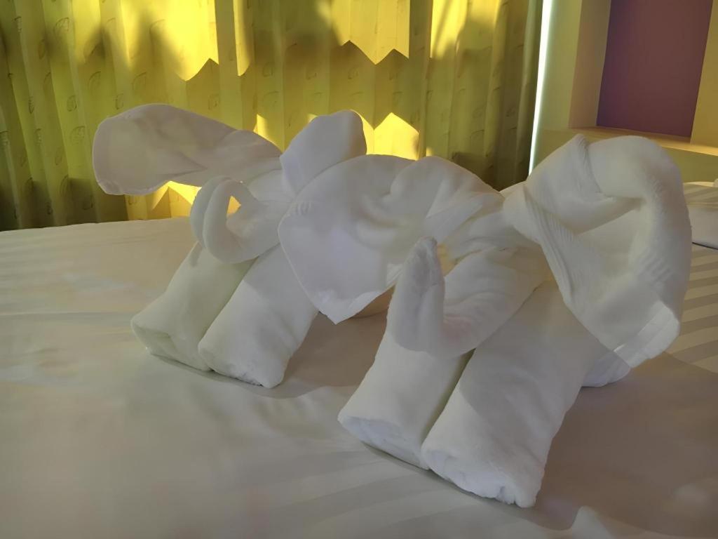 Na Tubthieng Boutique Resort Trang Ngoại thất bức ảnh