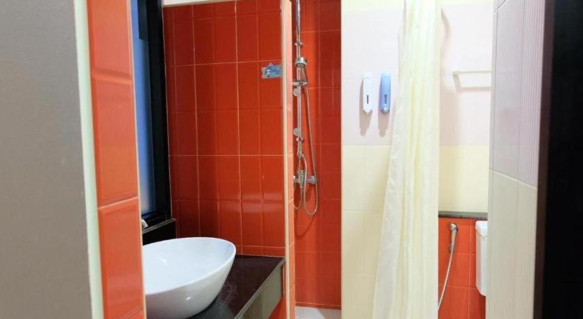 Na Tubthieng Boutique Resort Trang Ngoại thất bức ảnh