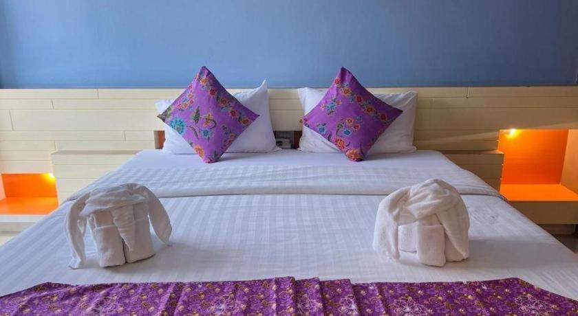Na Tubthieng Boutique Resort Trang Ngoại thất bức ảnh