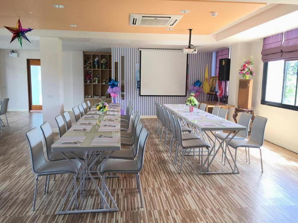Na Tubthieng Boutique Resort Trang Ngoại thất bức ảnh