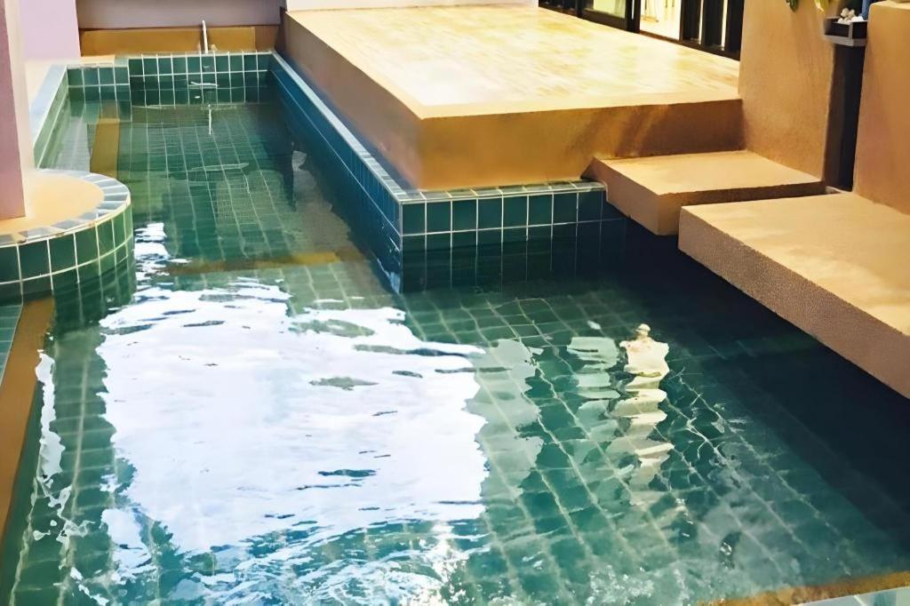 Na Tubthieng Boutique Resort Trang Ngoại thất bức ảnh